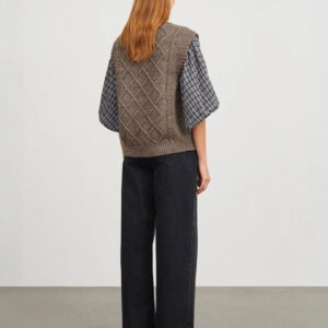 Ebba Vest | Skall Studio - Image 5