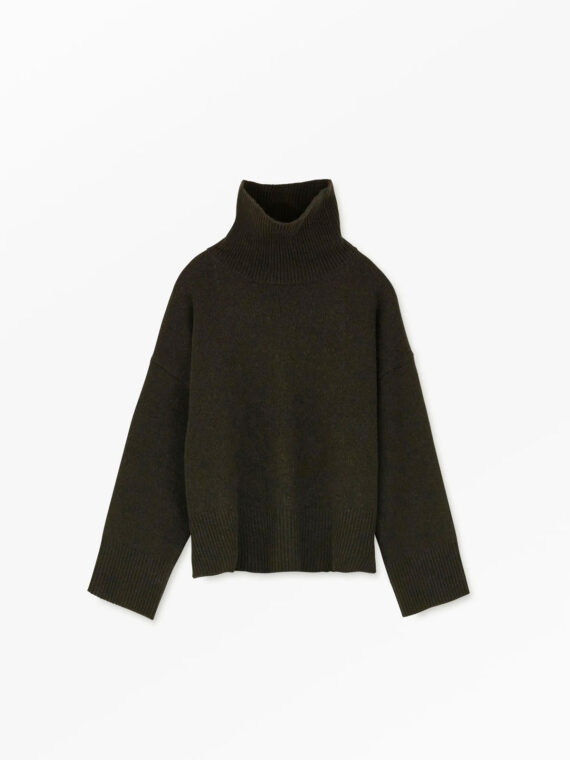 Silene t-neck | Skall Studio